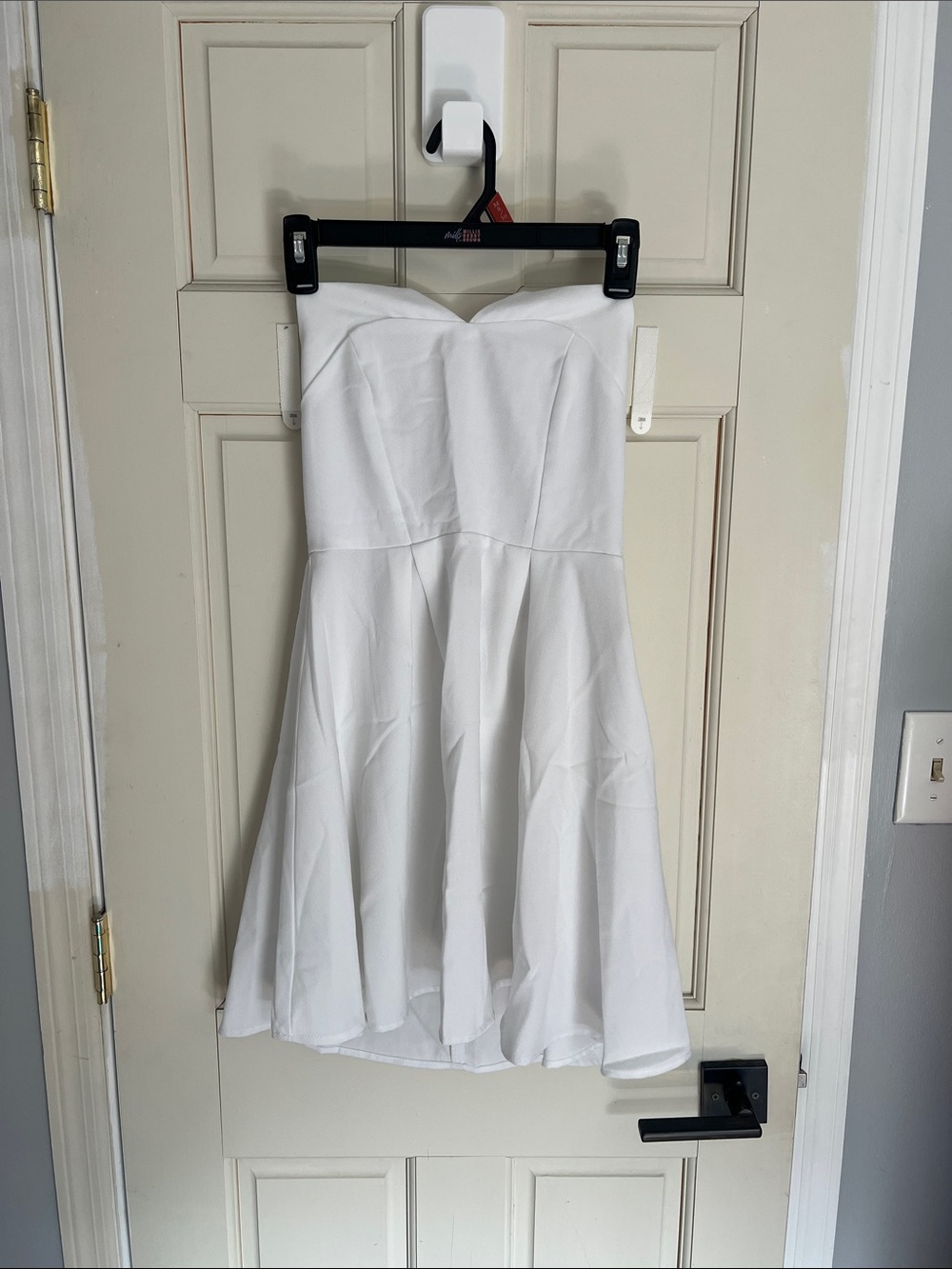 Tobi White Strapless Flared Cocktail Dress